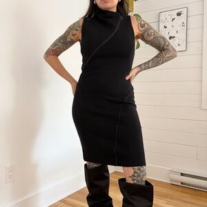 Sarah Pacini Black Sleeveless Dress